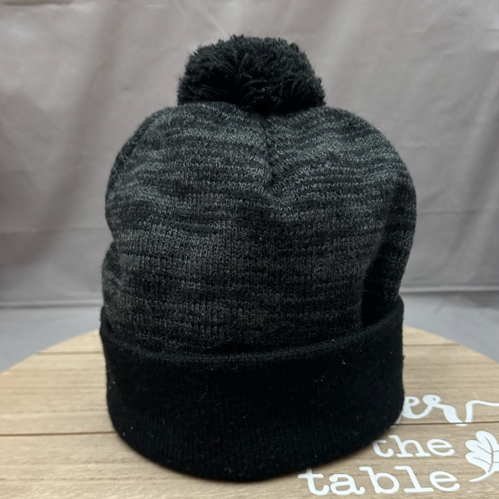 Heathered Knit Cuff Pom Beanie Men’s Women’s Winter Hat Black Grey OSFA